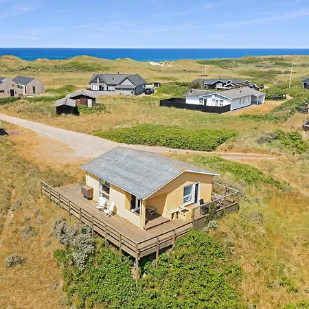 Charming Retreat By Sea - By Traum بيت للعطل *